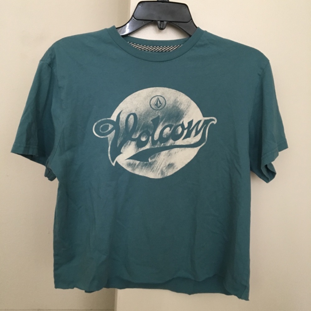 ❌SOLD❌Volcom aqua blue t-shirt